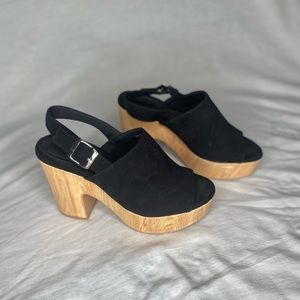 Black heel faux suede